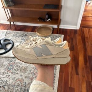 new balance women’s 237 sneakers